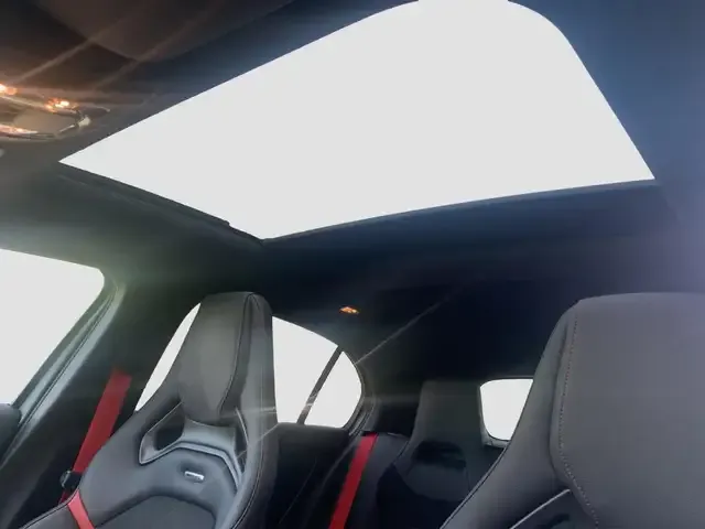 Mercedes-Benz A 45 AMG