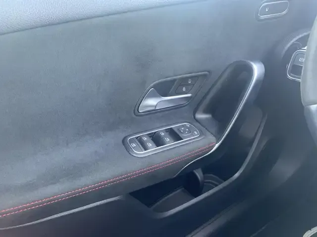 Mercedes-Benz A 45 AMG