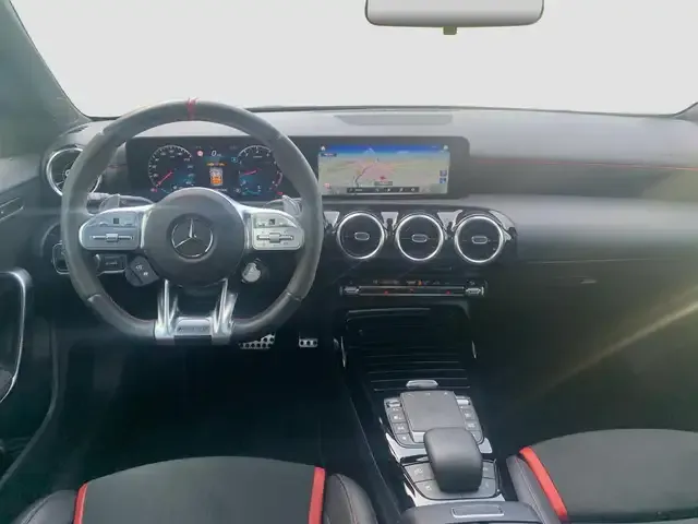 Mercedes-Benz A 45 AMG