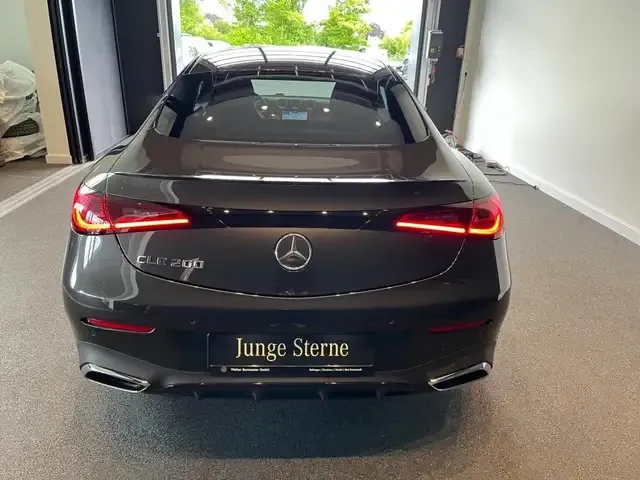 Mercedes-Benz CLE 200