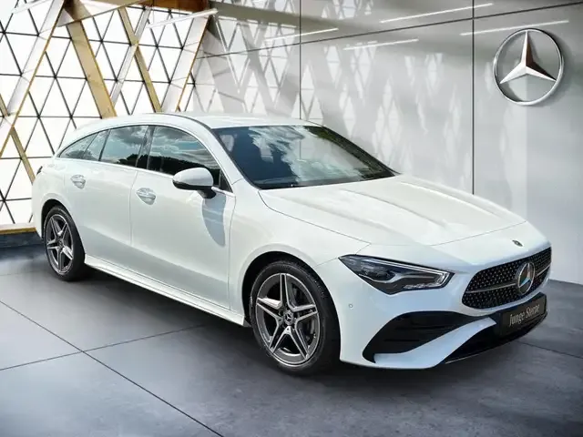 Mercedes-Benz CLA 180