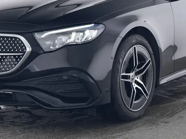 Mercedes-Benz E 200
