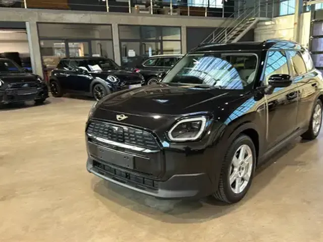 MINI Countryman E