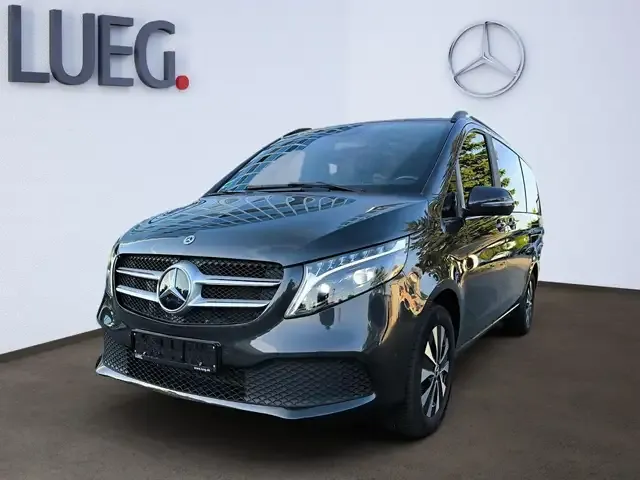 Mercedes-Benz V 250