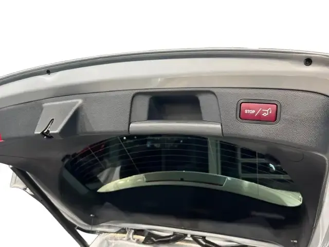 Mercedes-Benz GLA 220