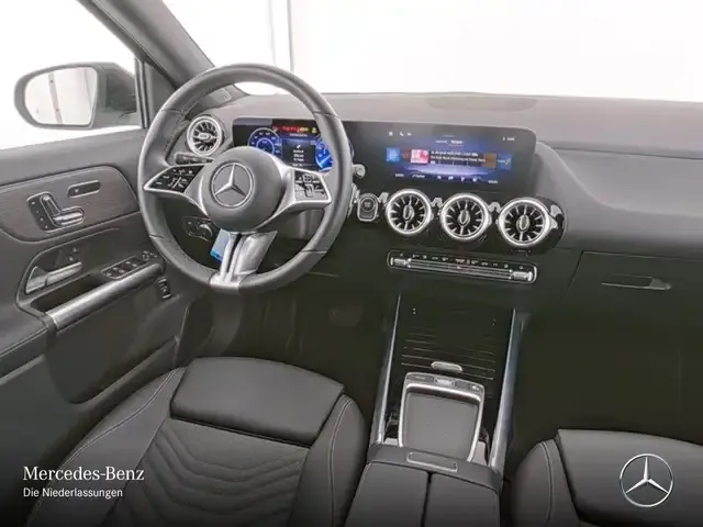 Mercedes-Benz EQA 350
