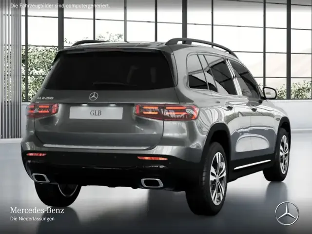 Mercedes-Benz GLB 200