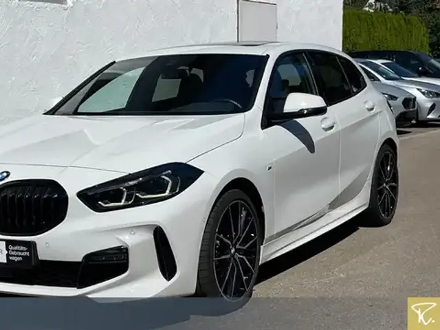 BMW 120
