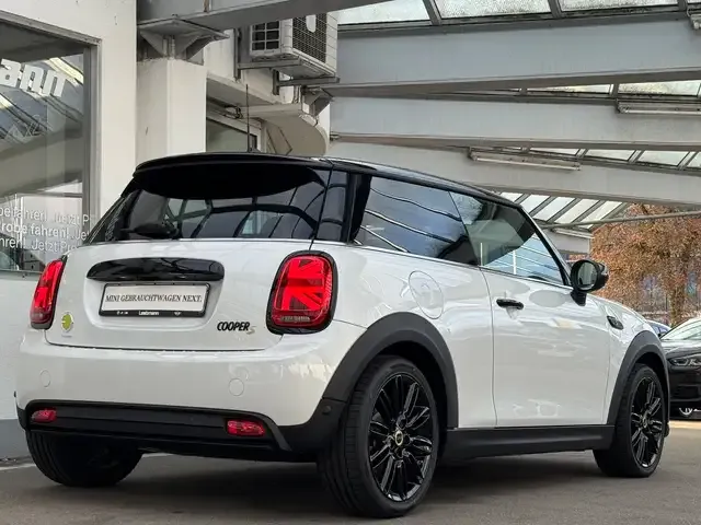 MINI Cooper SE
