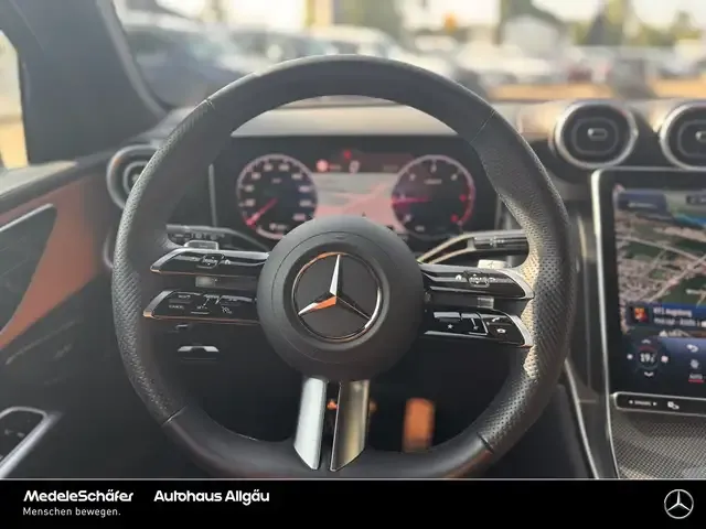 Mercedes-Benz GLC 220