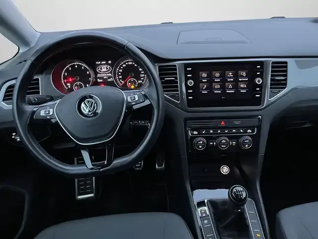 Volkswagen Golf Sportsvan