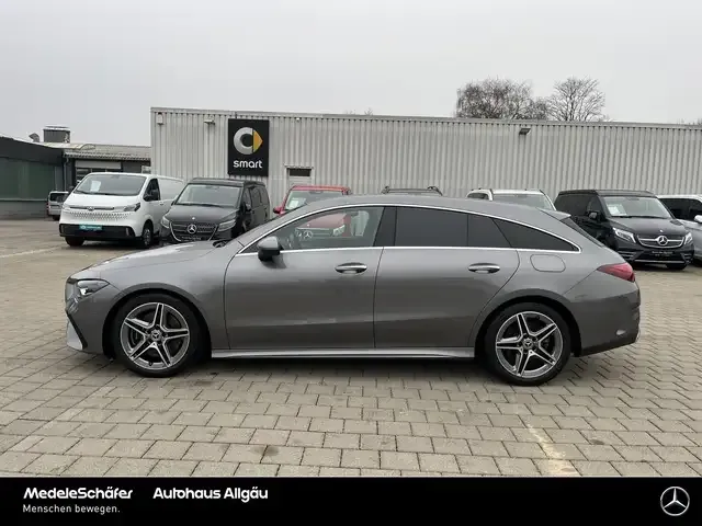 Mercedes-Benz CLA 250