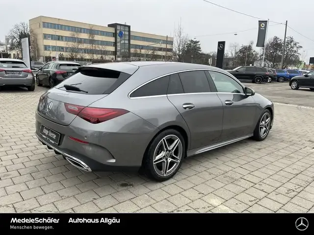 Mercedes-Benz CLA 250