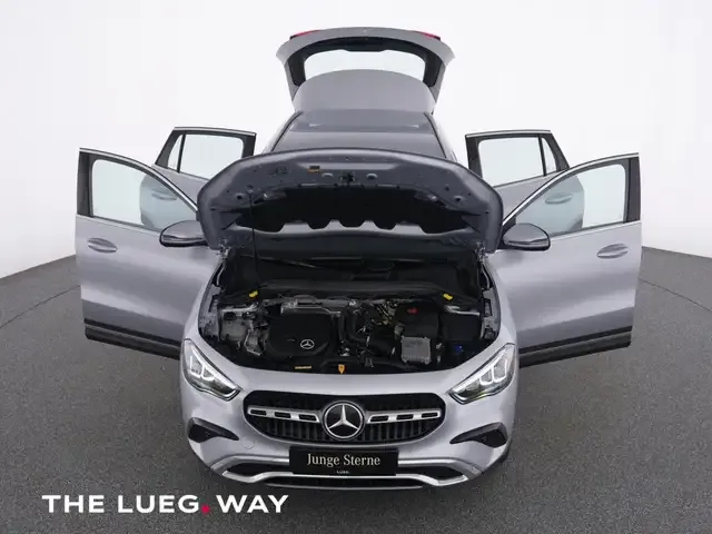 Mercedes-Benz GLA 200