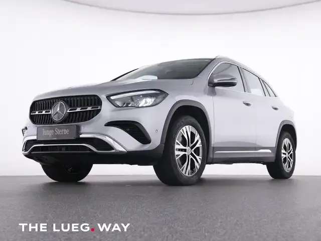Mercedes-Benz GLA 200