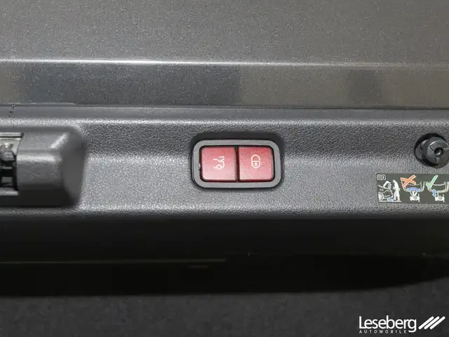 Mercedes-Benz EQE 350