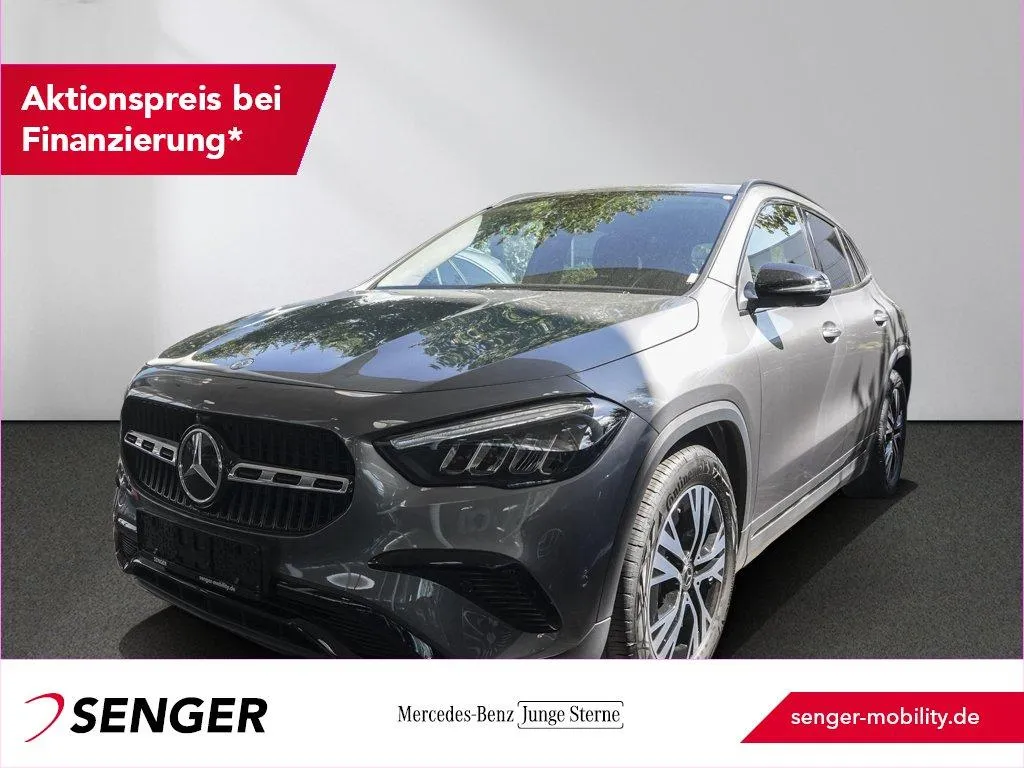 Mercedes-Benz GLA 200