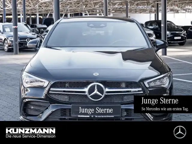 Mercedes-Benz CLA 35 AMG