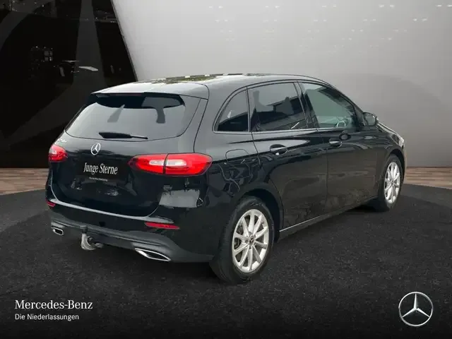 Mercedes-Benz B 250