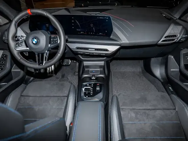 BMW 235