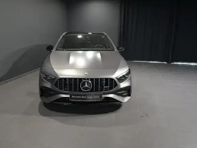 Mercedes-Benz A 35 AMG