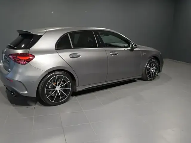 Mercedes-Benz A 35 AMG