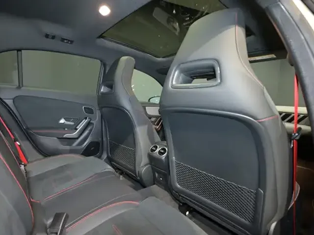 Mercedes-Benz A 35 AMG