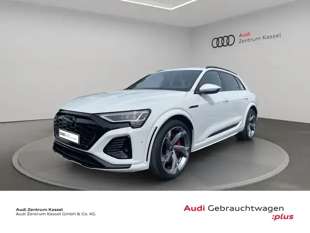 Audi SQ8 e-tron