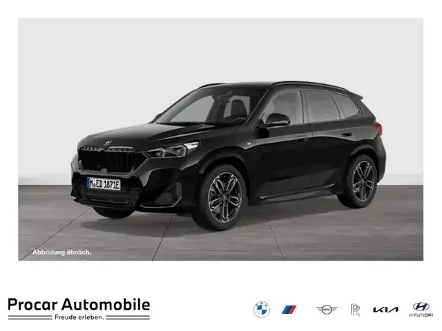 BMW iX1