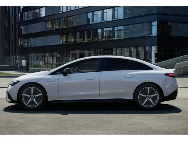 Mercedes-Benz EQE 350