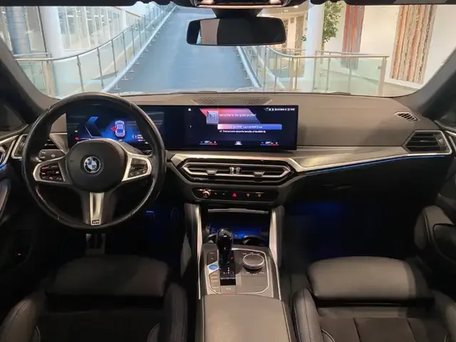 BMW i4