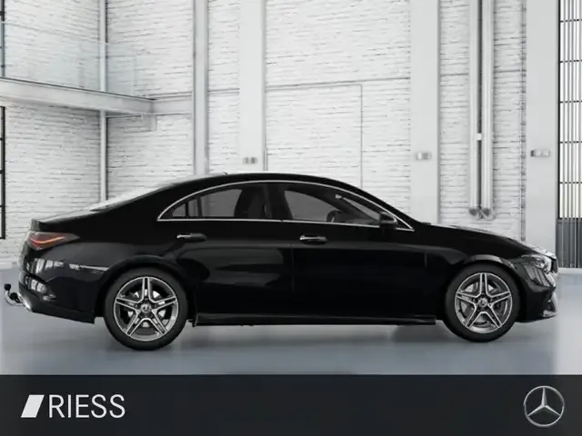 Mercedes-Benz CLA 220