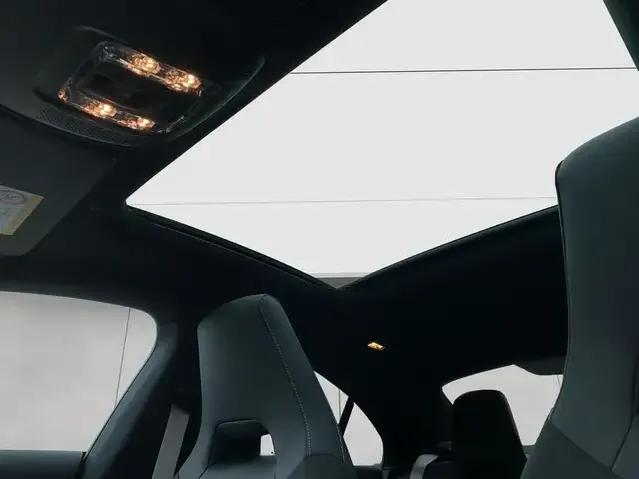 Mercedes-Benz CLA 220