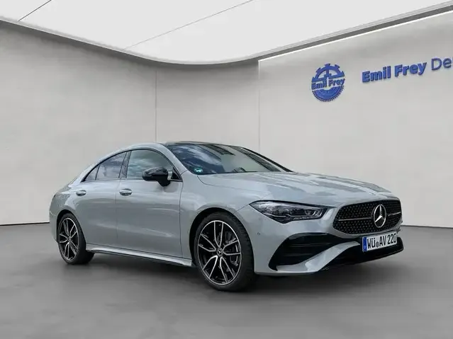 Mercedes-Benz CLA 220