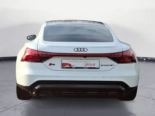 Audi RS e-tron GT