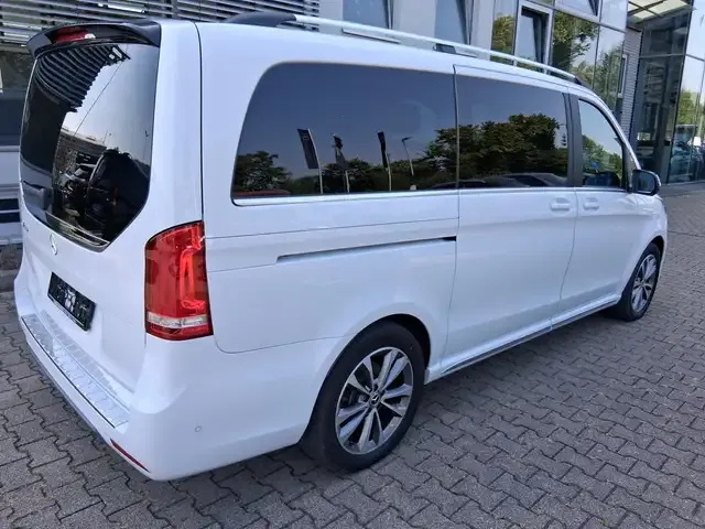 Mercedes-Benz EQV 300