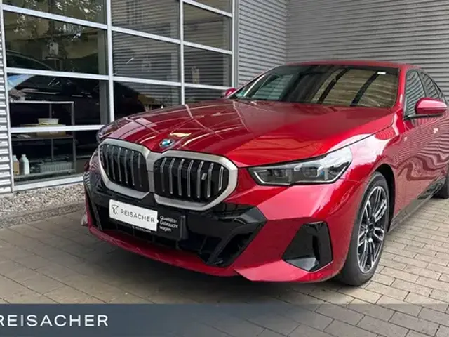BMW i5