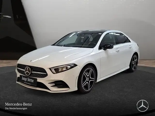 Mercedes-Benz A 220
