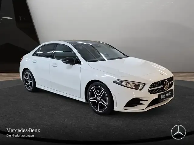 Mercedes-Benz A 220