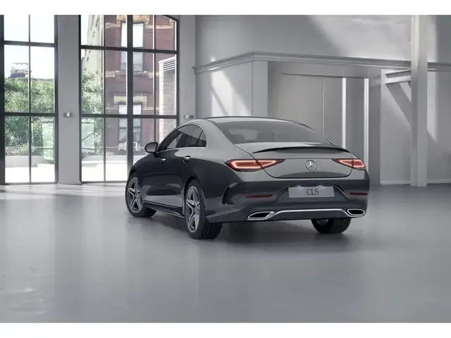 Mercedes-Benz CLS 220