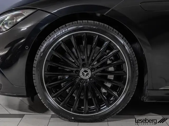 Mercedes-Benz EQE 350