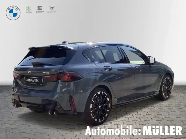 BMW 135