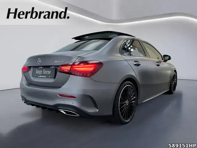 Mercedes-Benz A 220