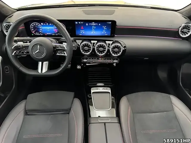 Mercedes-Benz A 220
