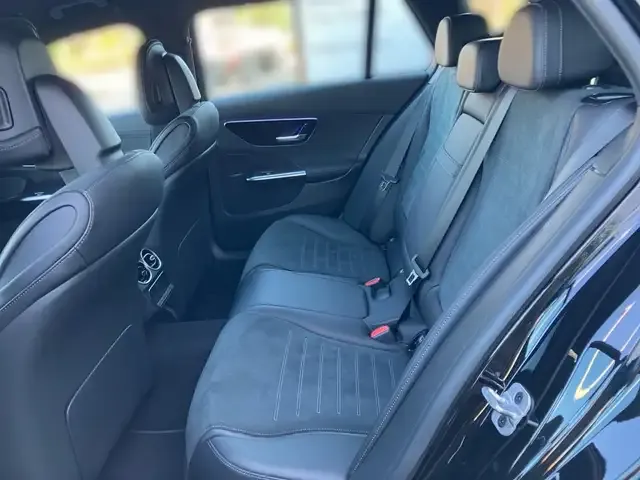 Mercedes-Benz C 220