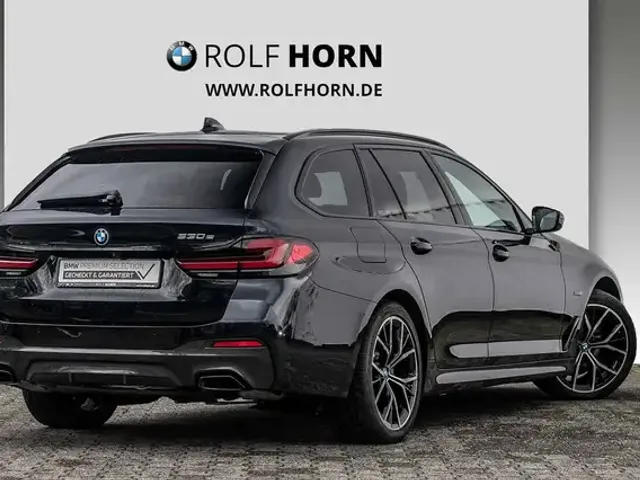BMW 530