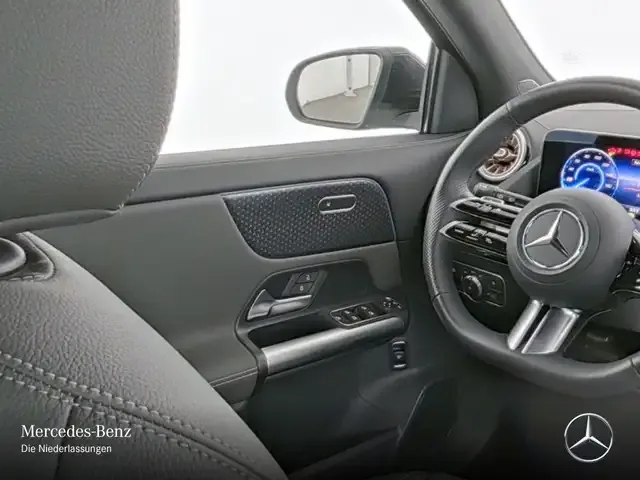 Mercedes-Benz EQA 350