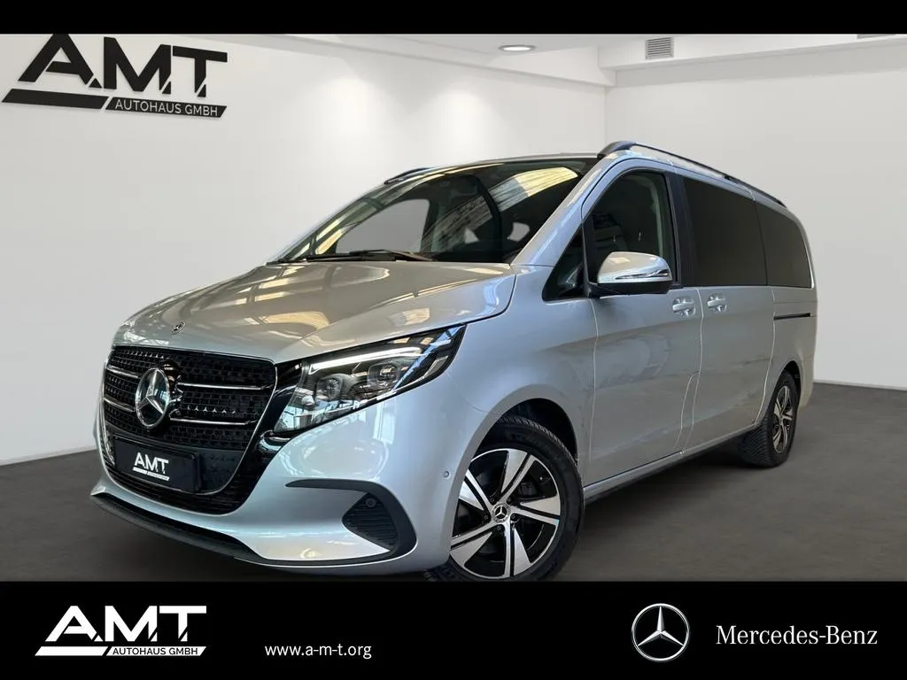 Mercedes-Benz V 250