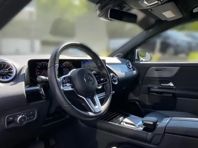 Mercedes-Benz EQA 250