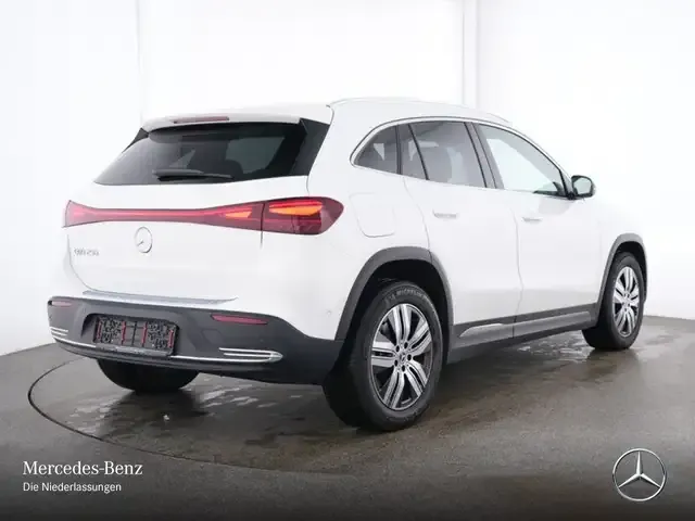 Mercedes-Benz EQA 250